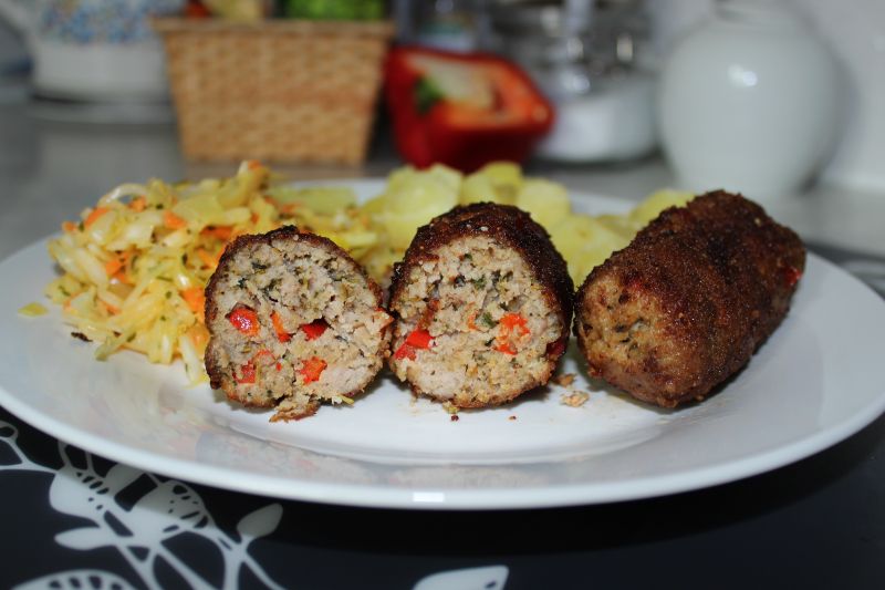 Mięsne paluchy z papryką  Mięsne paluchy z papryką