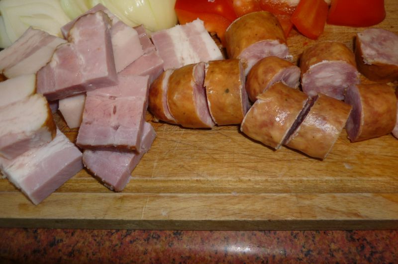 Mięsne szaszłyki z papryką i cebulką