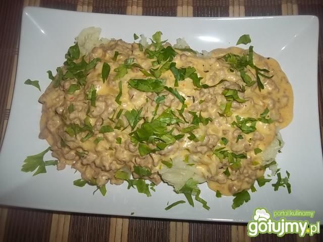 Mięsny sos serowy do makaronu Mięsny sos serowy do makaronu