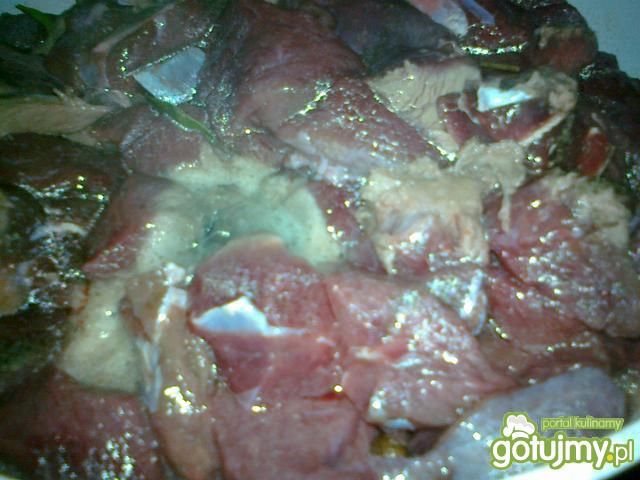 Mięso gulaszowe w sosie własnym