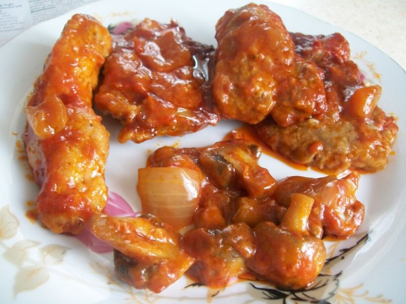 Mięso pieczone w zalewie z pieczarkami Mięso pieczone w zalewie z pieczarkami