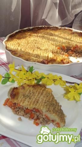 Mięso z warzywami zapiekane pod puree Mięso z warzywami zapiekane pod puree