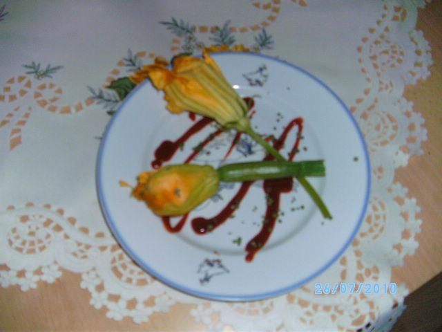 Miesozerny kwiat cikini Miesozerny kwiat cikini