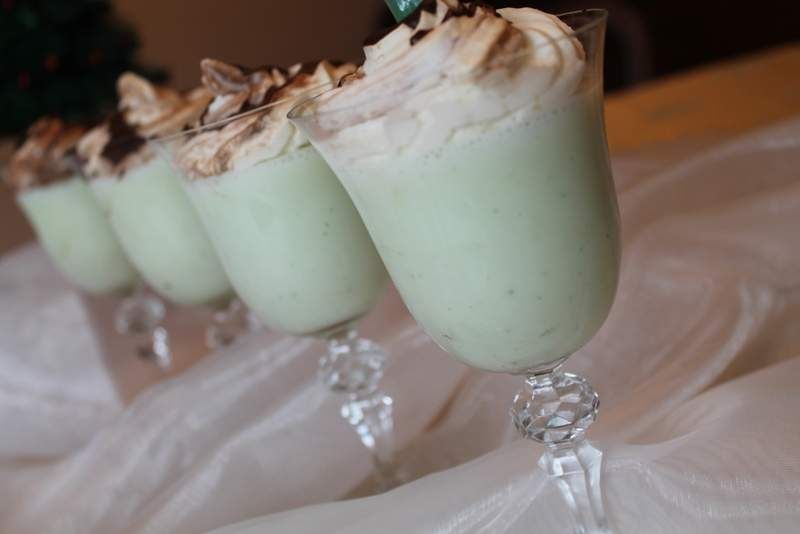 Miętowa pianka z bitą śmietaną Miętowa pianka z bitą śmietaną