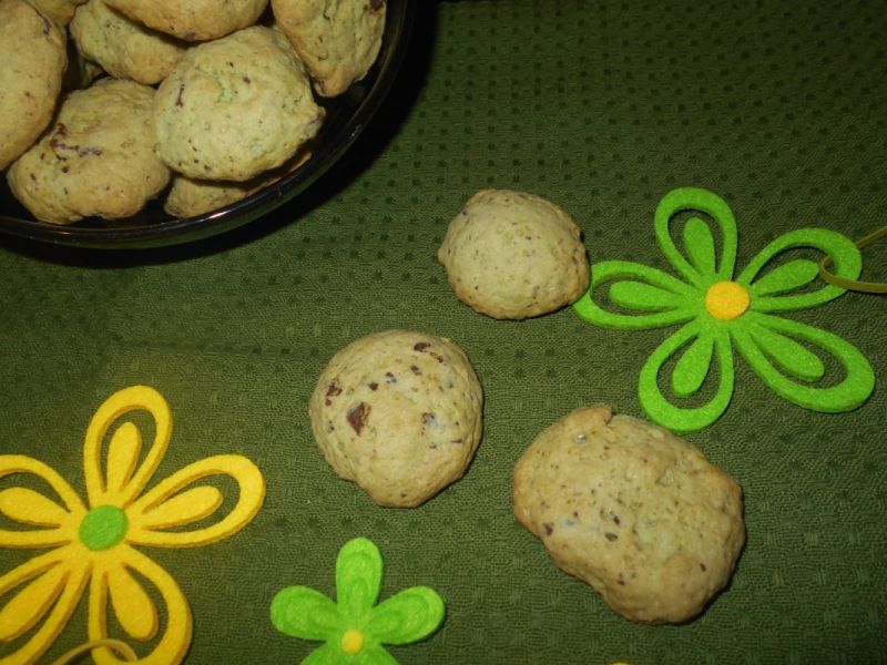 Miętowe ciasteczka z czekoladą Miętowe ciasteczka z czekoladą