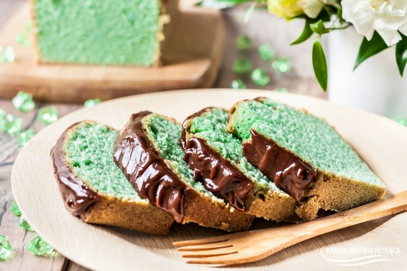 Miętowe ciasto z białek Miętowe ciasto z białek