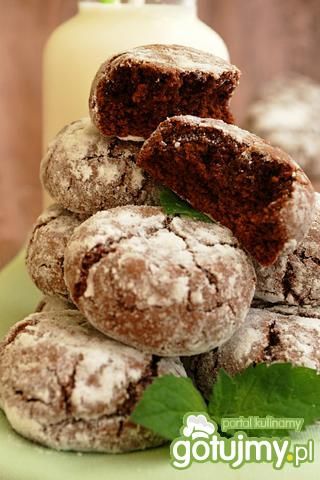 Miętowo-czekoladowe popękane ciasteczka