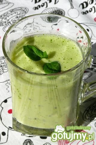 Miętowy koktail z kiwi