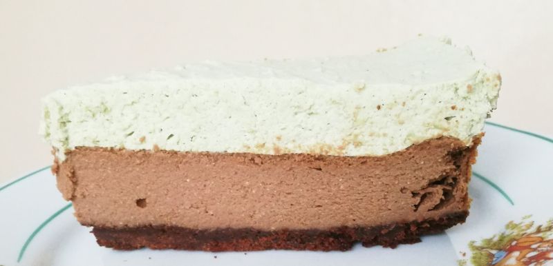 Miętowy sernik czekoladowy Miętowy sernik czekoladowy