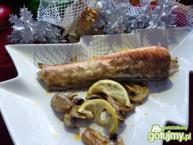 Miętus królewski z pieczarkami 