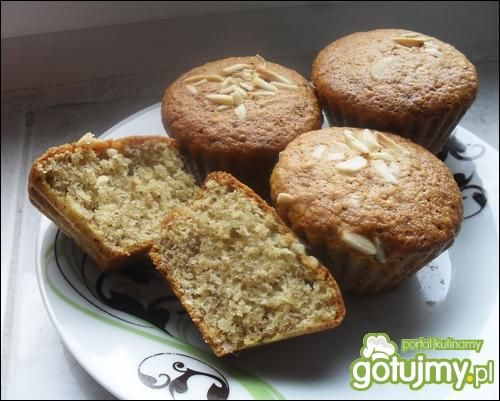 Migdałowe muffiny