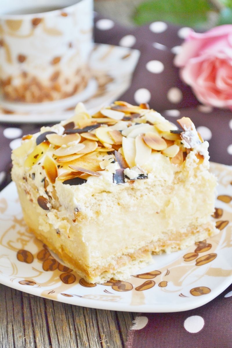 Migdałowiec na krakersach bez pieczenia Migdałowiec na krakersach bez pieczenia