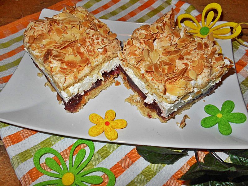 Migdałowiec z wiśniami Migdałowiec z wiśniami