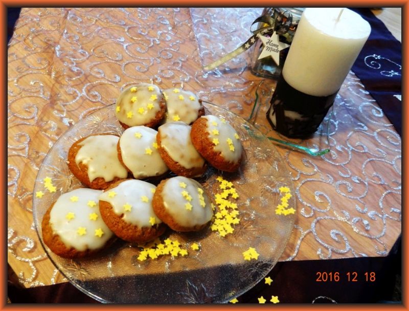 Migdałowo-pomarańczowe pierniczki