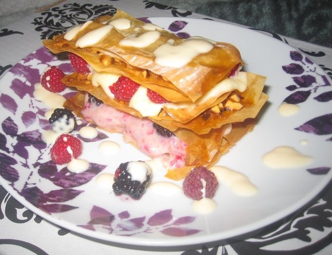 Mille Fille z malinami i jagodami Mille Fille z malinami i jagodami