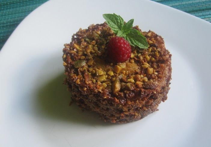 Mini baklava z orzechami i pistacjami  Mini baklava z orzechami i pistacjami