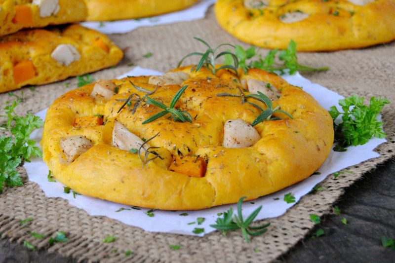 Mini focaccia dyniowa