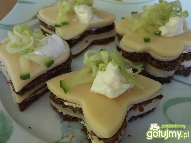 Mini kanapeczki piętrowe