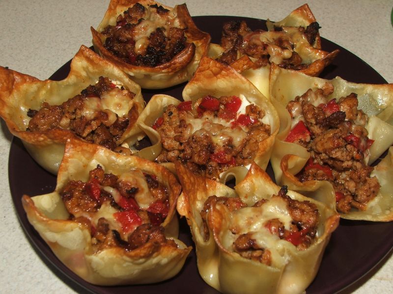 Mini lazanie z mielonym mięsem Mini lazanie z mielonym mięsem