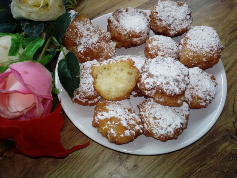 Mini pączki cytrynowe z kisielem Mini pączki cytrynowe z kisielem