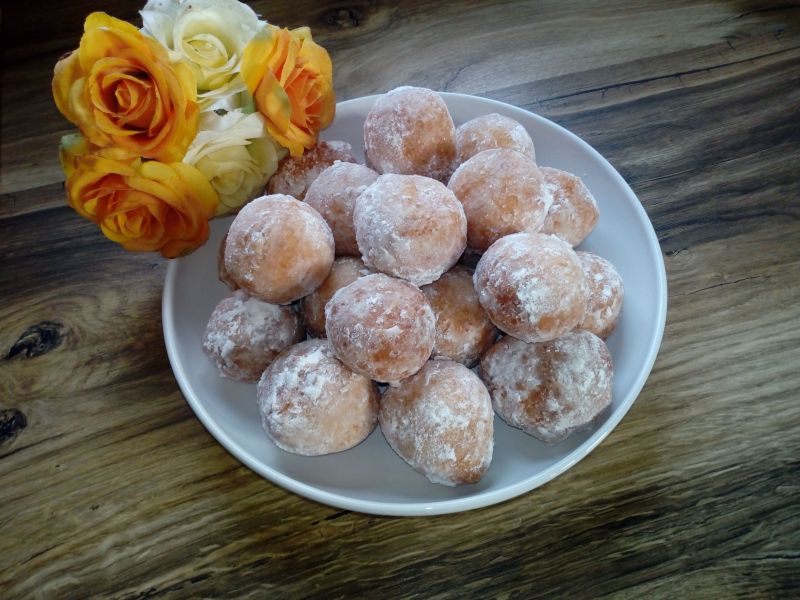 Mini pączki na serku SKYR Mini pączki na serku SKYR
