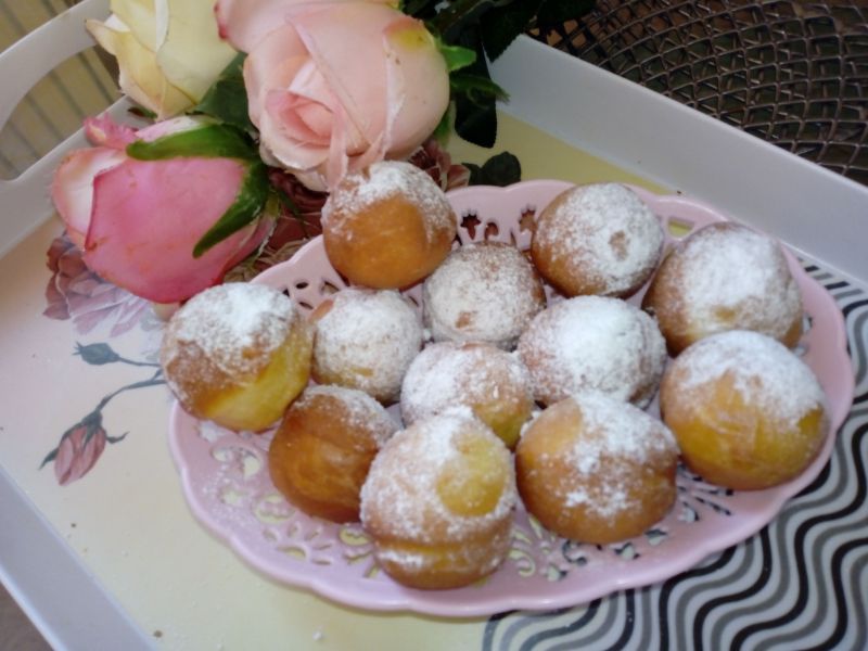 Mini pączki waniliowe Mini pączki waniliowe