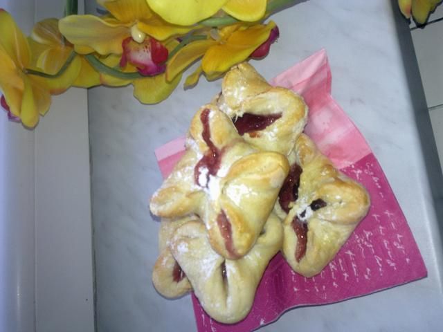 (; Mini Paczuszki drożdżowe;)