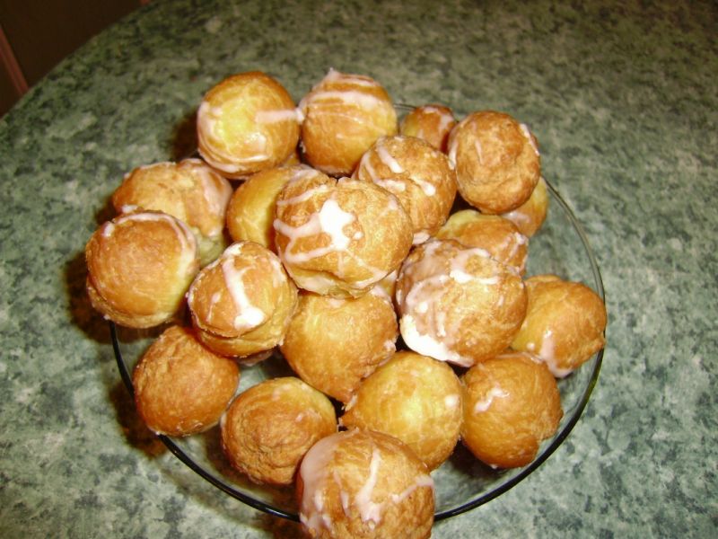 Mini pączuszki z nadzieniem  Mini pączuszki z nadzieniem