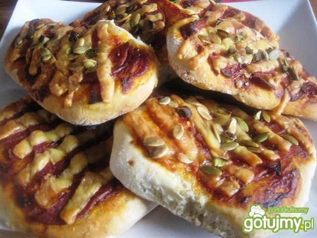 Mini pizza po bałkańsku