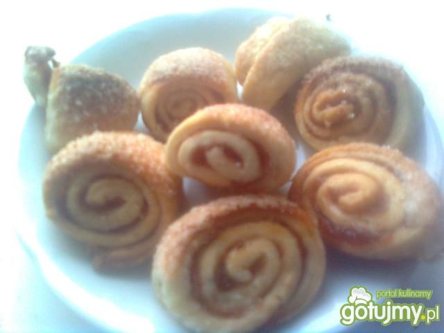 Mini roladaki z marmoladą