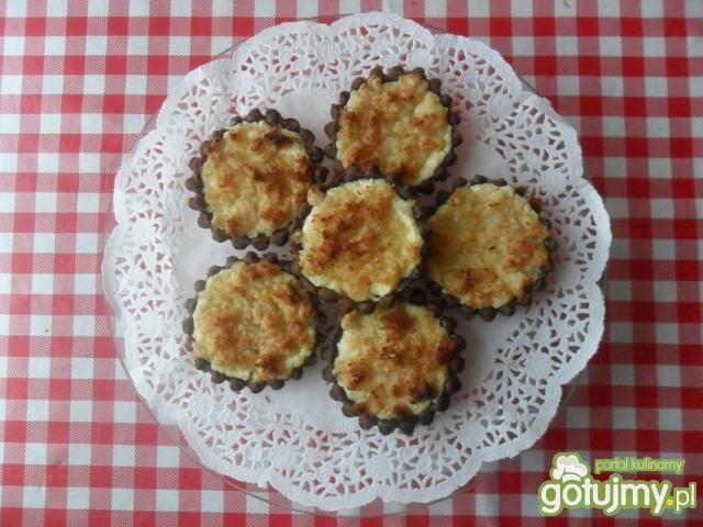 Mini serniczki z kokosową kruszonką