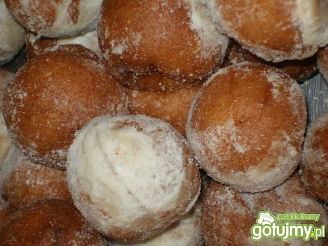 Mini śmieszne pączki. Mini śmieszne pączki.