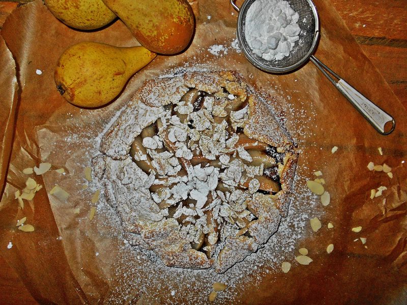 Mini tarta rustykalna z gruszkami Mini tarta rustykalna z gruszkami
