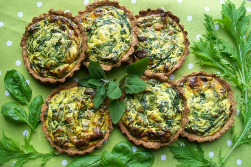 Mini tarty z zielonym farszem