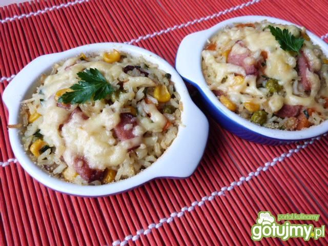 Mini zapiekanki z ryżu i kiełbasy