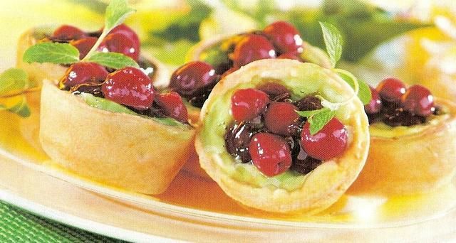 Miniserniczki z wiśniami