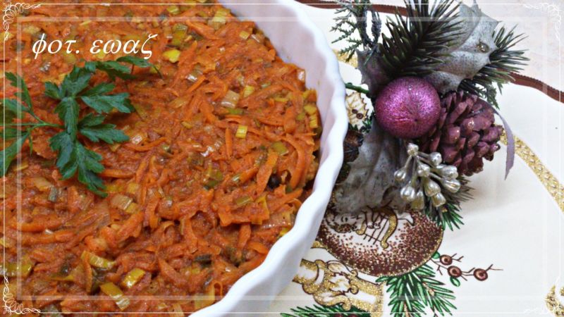 Mintaj w pierzynce z marchewki i pora