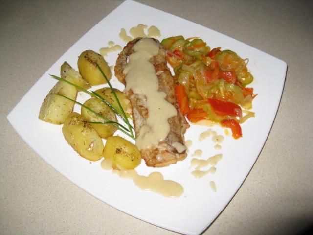 Mintaj w sosie cytrynowym Mintaj w sosie cytrynowym