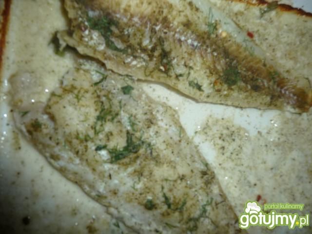 Mintaj w sosie miętowo-bazyliowym Mintaj w sosie miętowo-bazyliowym