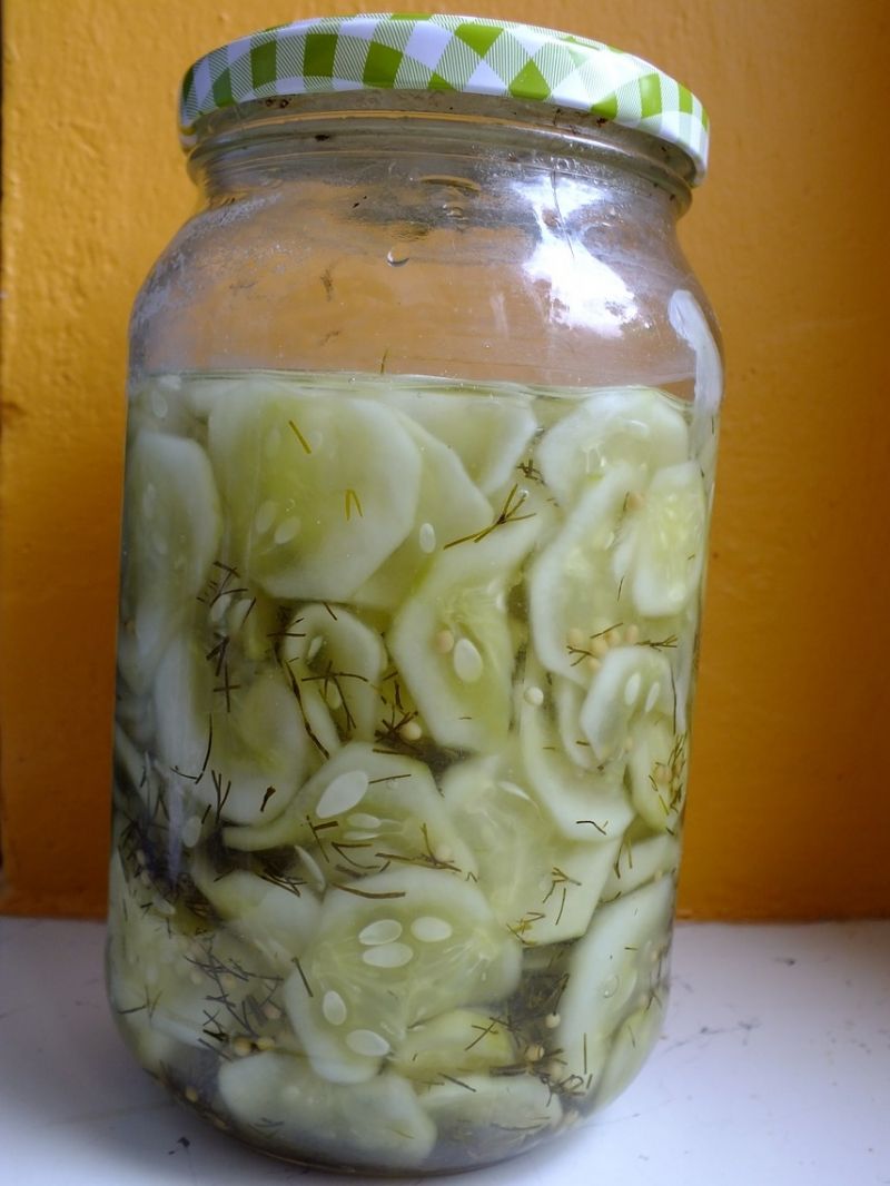 Miodowa sałatka z ogórków na zimę Miodowa sałatka z ogórków na zimę
