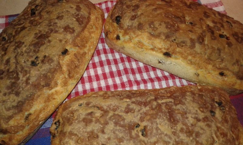 Miodowo - maślankowy chlebek na krupczatce Miodowo - maślankowy chlebek na krupczatce