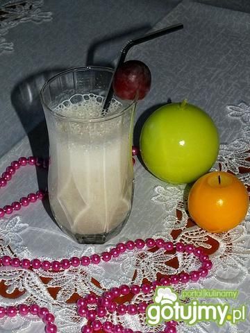 Miodowy koktajl bananowy Miodowy koktajl bananowy