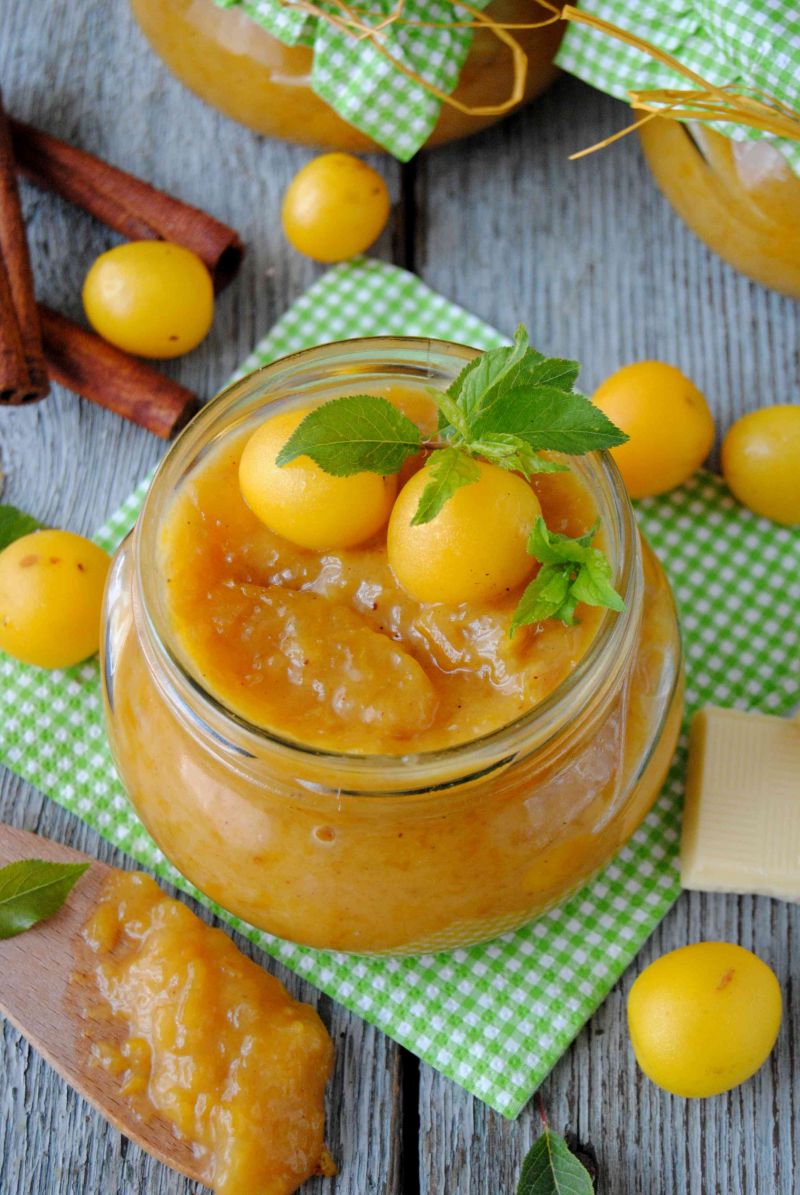 Mirabelowo – czekoladowy dżem