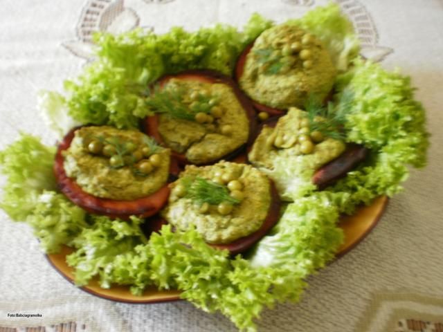 Miseczki z martadeli z puree groszkowym  Miseczki z martadeli z puree groszkowym