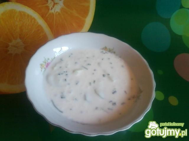 Mizeria z maślanką. Mizeria z maślanką.