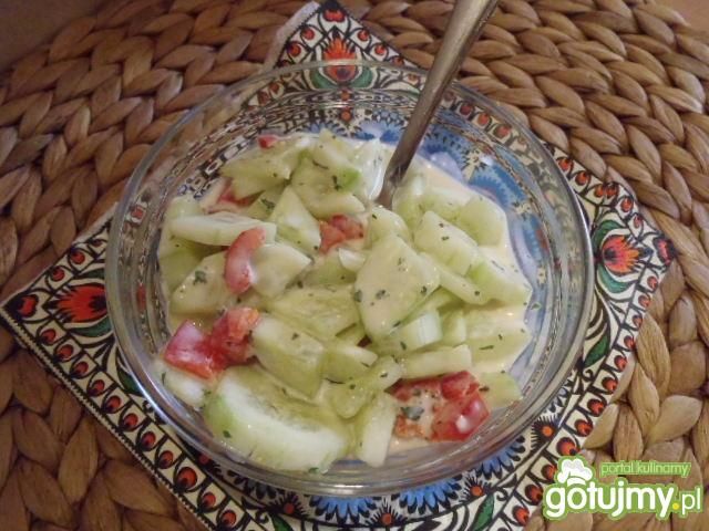 Mizeria z ogórka i papryki Mizeria z ogórka i papryki