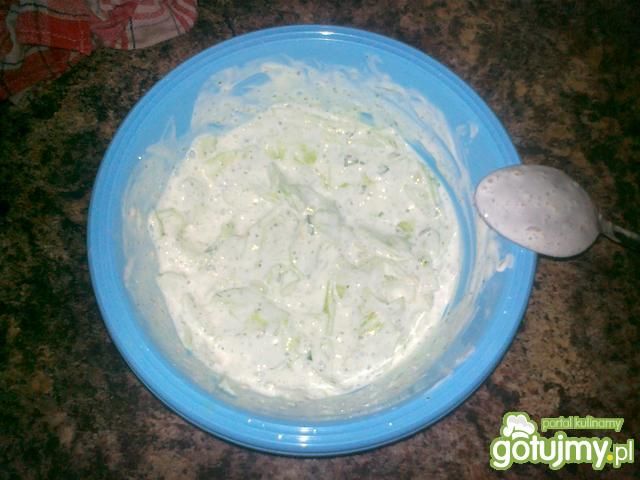 Mizeria z ogórków oraz ze szczypiorkiem  Mizeria z ogórków oraz ze szczypiorkiem