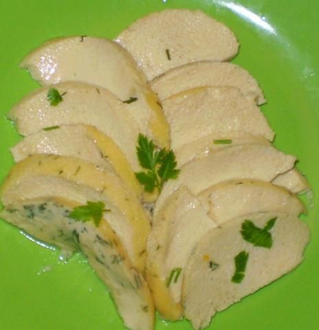 ,,Mleczko” jajeczne do rosołu :