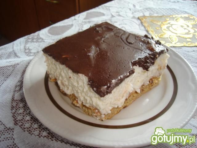 mleczna pianka dla dietkujących. mleczna pianka dla dietkujących.