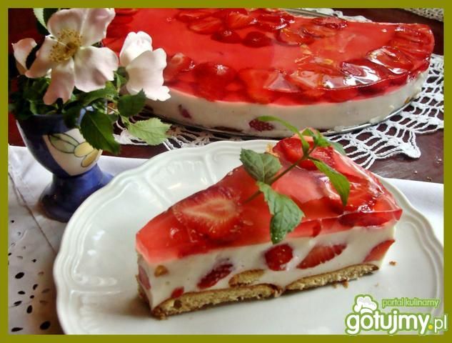 Mleczna pianka na zimno. Mleczna pianka na zimno.